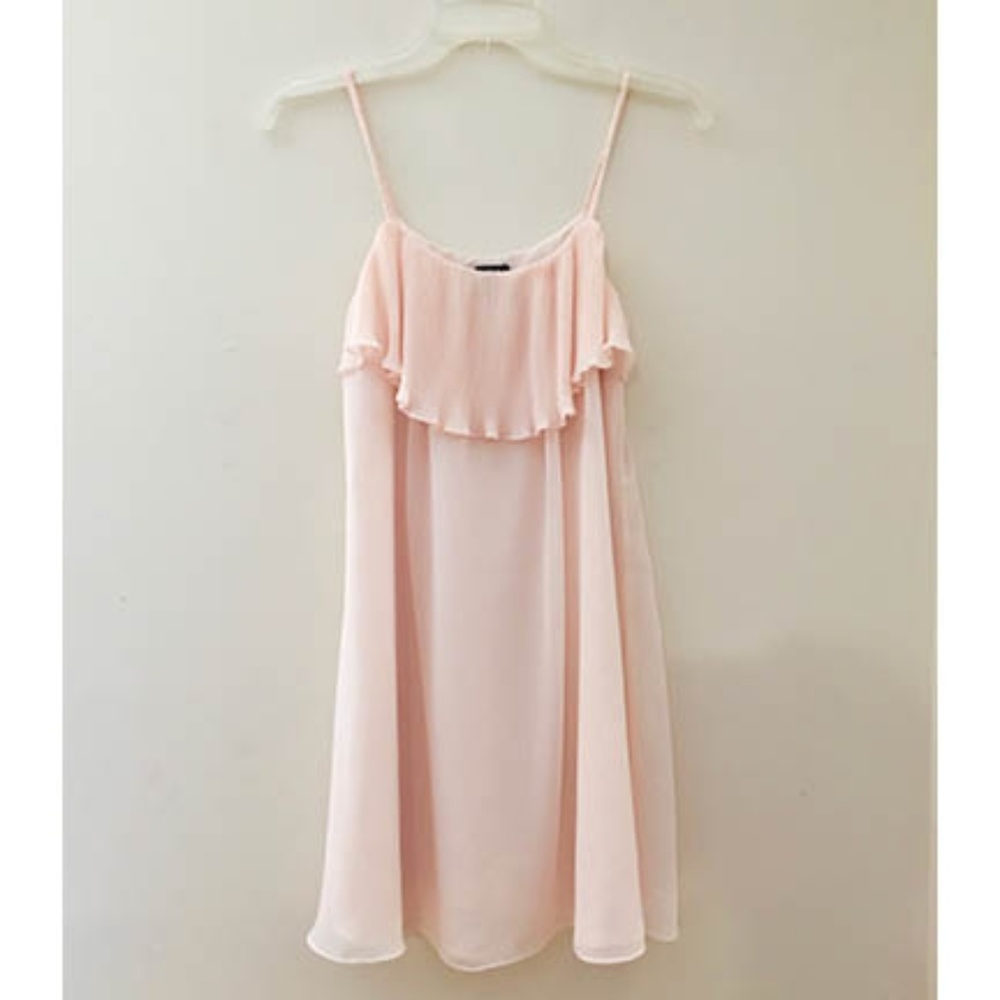 💕H&M Blush Chiffon Mini Dress💕